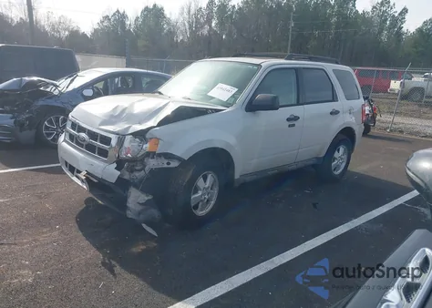 2011 Ford Escape Xlt from USA, damaged, VIN 1FMCU0D70BKA41871